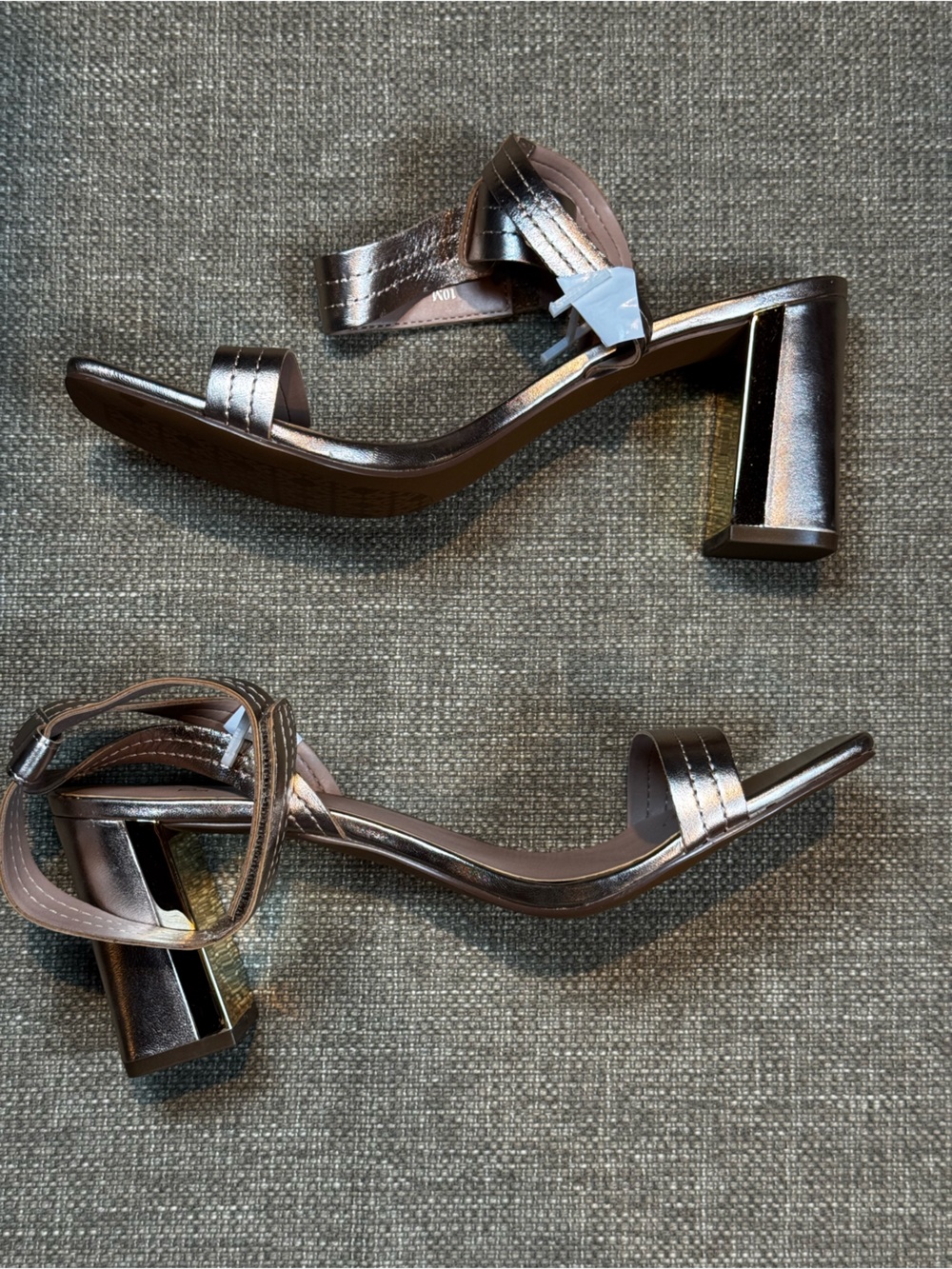 NIB Paolo Eden Heels Rose Quartz Gold Size 10